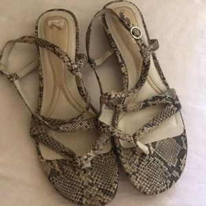 Criss-Cross snake skin print sandals